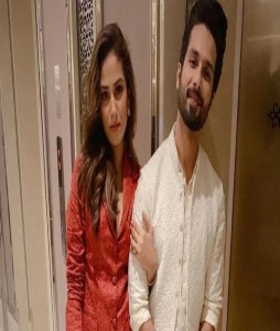 Shahid Kapoor With His Wife