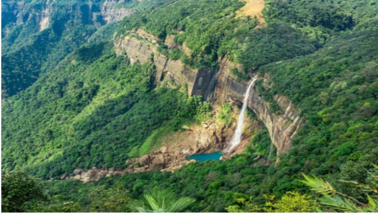 5 Best Waterfalls In Meghalaya Unfolding The Natural Wonders1